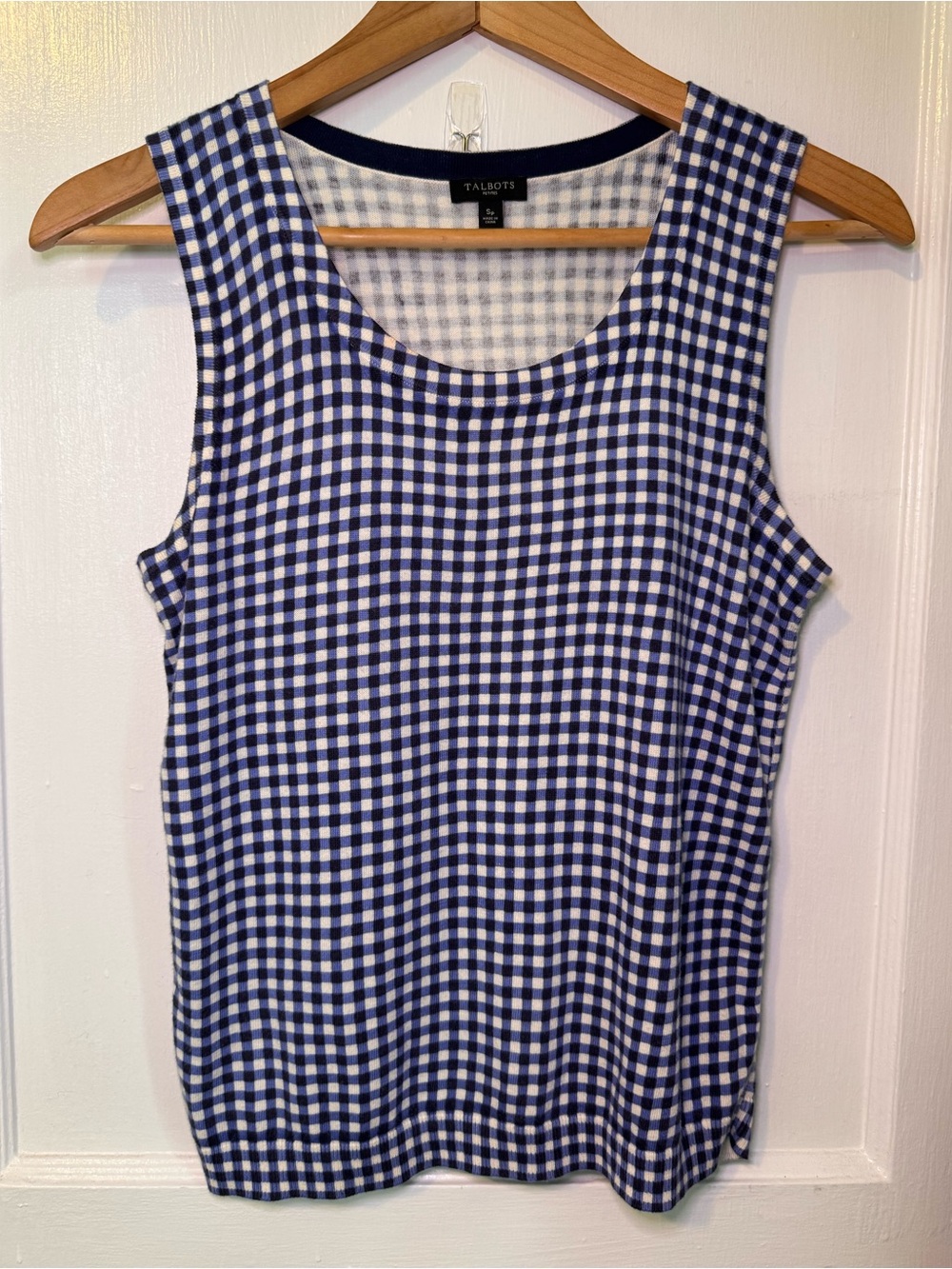 Talbot’s Petite Gingham Scoop Neckline Blue and White Vest Tank Top